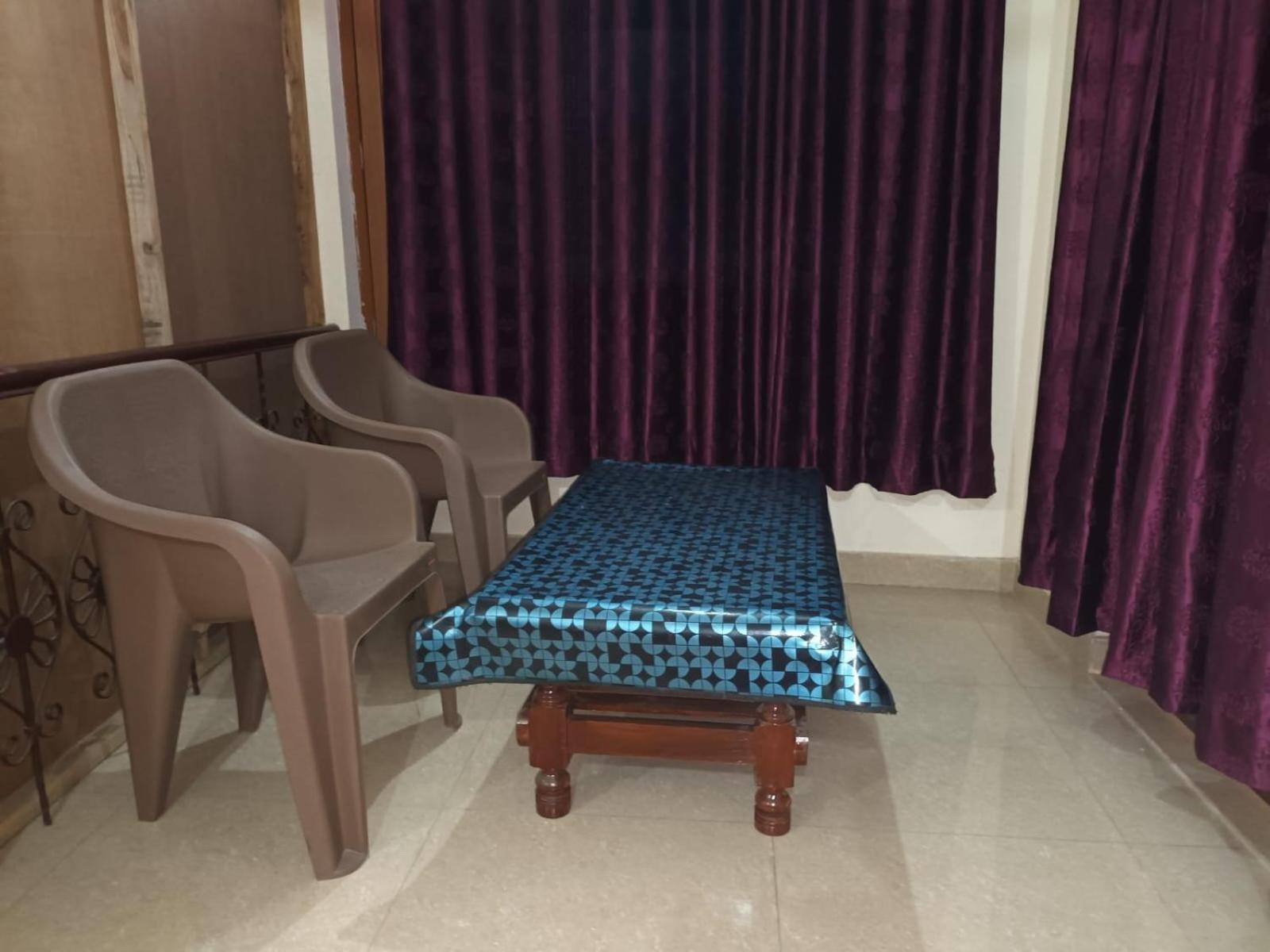 Anant Paying Guest House Ayodhya Exterior foto